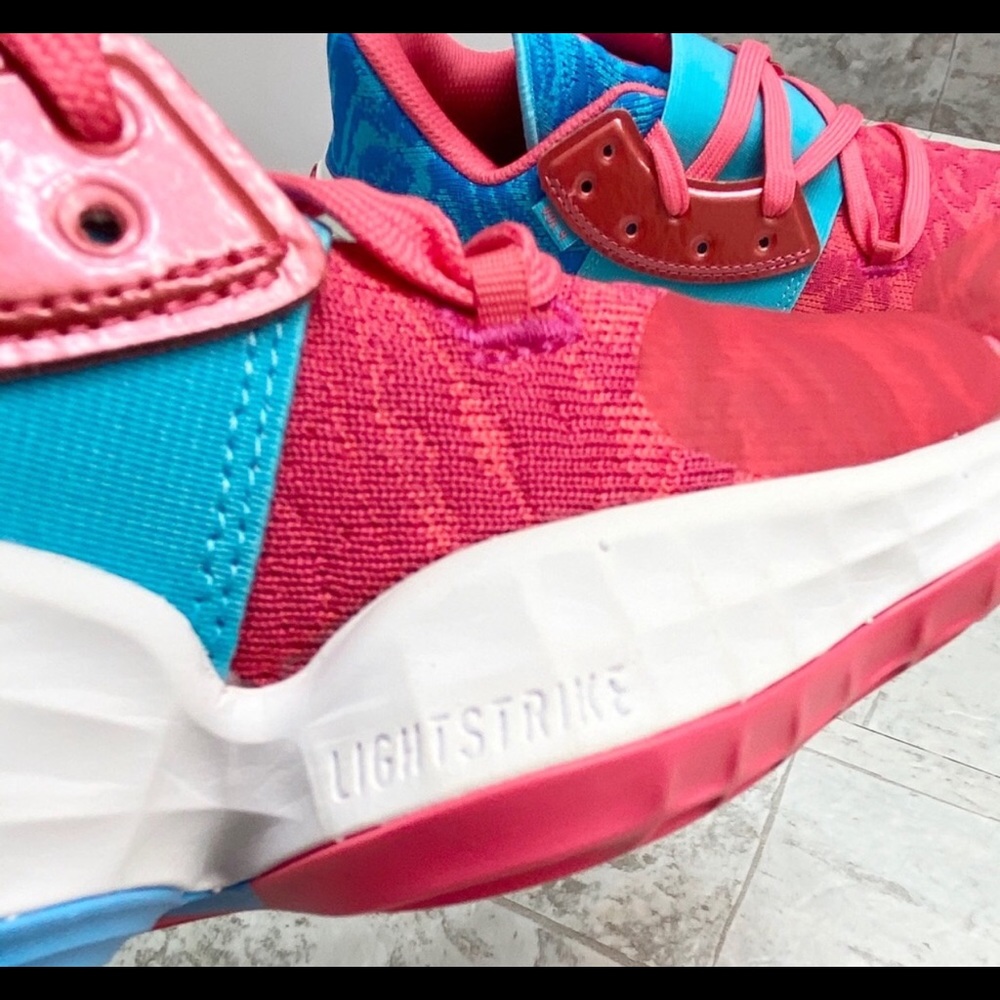 James Harden’s Vol. 4 Adidas